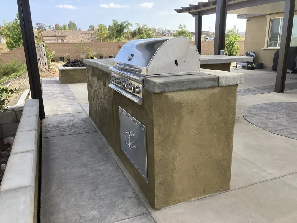 Local residential landscaping experts serving Lake Elsinore, CA - Alfredo Fuentes Landscaping Services