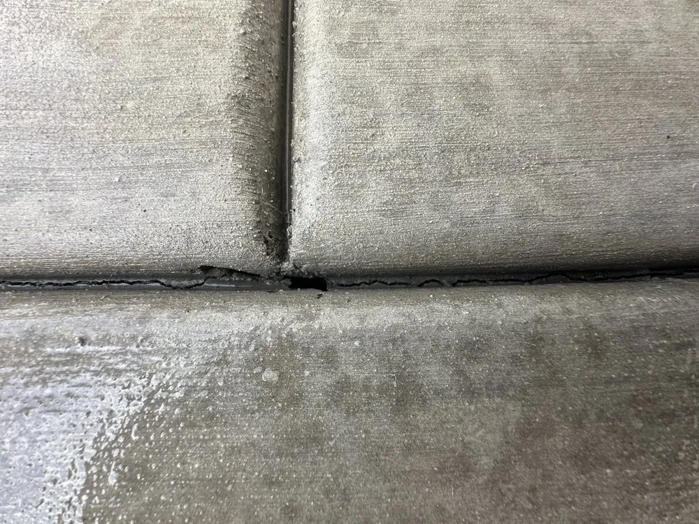 Reliable lawn care service in Lake Elsinore, CA by Alfredo Fuentes Landscaping Services