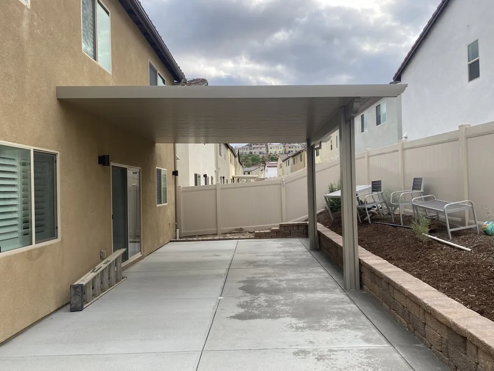 Professional landscaping services for year-round maintenance across Lake Elsinore, CA - Alfredo Fuentes Landscaping Services