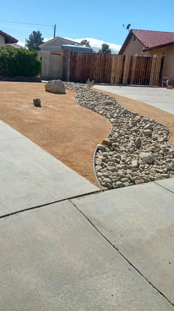 Local yard maintenance near you in Palmdale, CA by Alfredo Landscaping