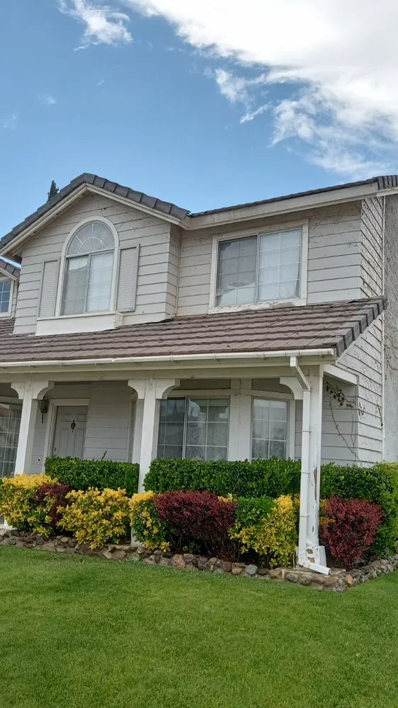 Top-rated landscaping services experts serving Palmdale, CA - Alfredo Landscaping