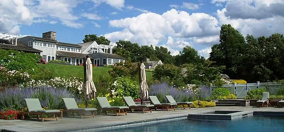 Affordable residential landscaping experts serving Mt Kisco, NY - Alfredo LDC