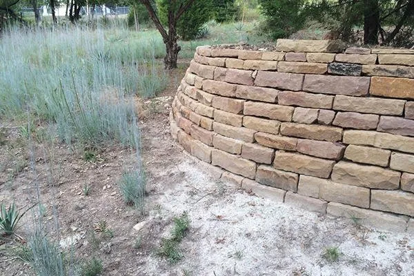 Top-rated lawn care service in Weatherford, TX by Alfredo Olvera Landscaping