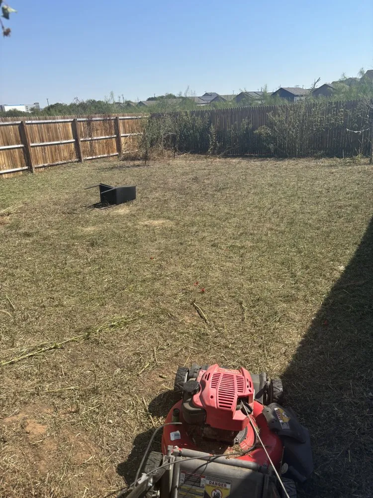 Trusted outdoor landscaping with custom design in San Antonio, TX by Alfredo Rodriguez Landscaping