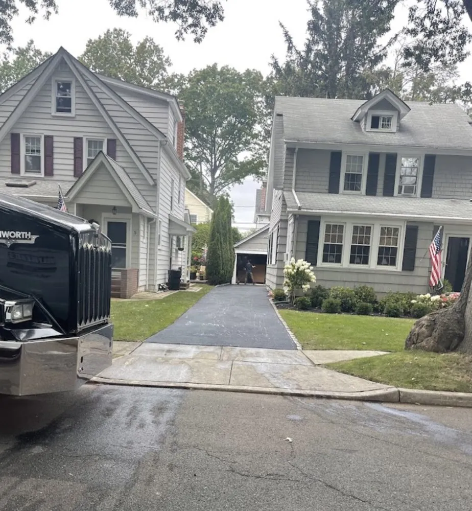 Trusted outdoor landscaping for homes in Elmont, NY by Alfredo’s Construction