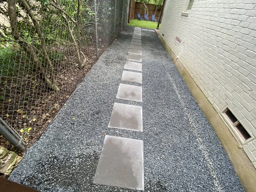 Custom lawn care service in Dallas, TX by Alfredo’s Landscaping