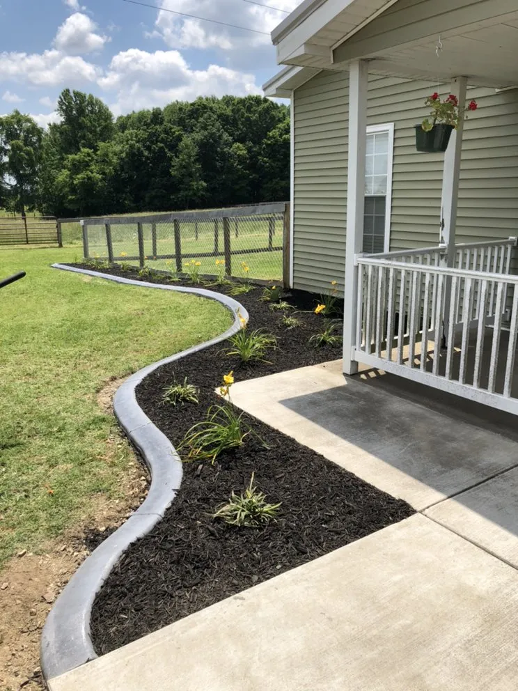 Reliable landscaping services in Austin, KY - Alfredo’s Lawn and Landscape