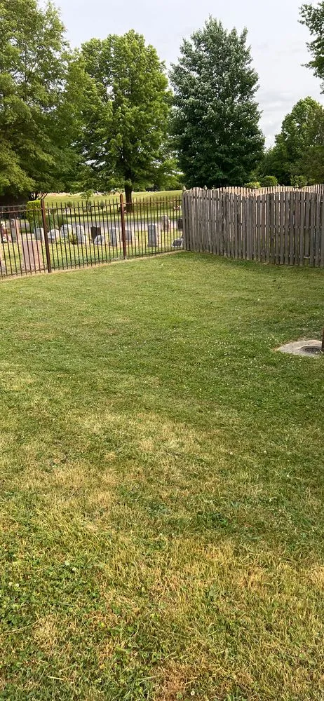 Reliable lawn care service experts serving Philadelphia, PA - Alfredo’s Lawn Care