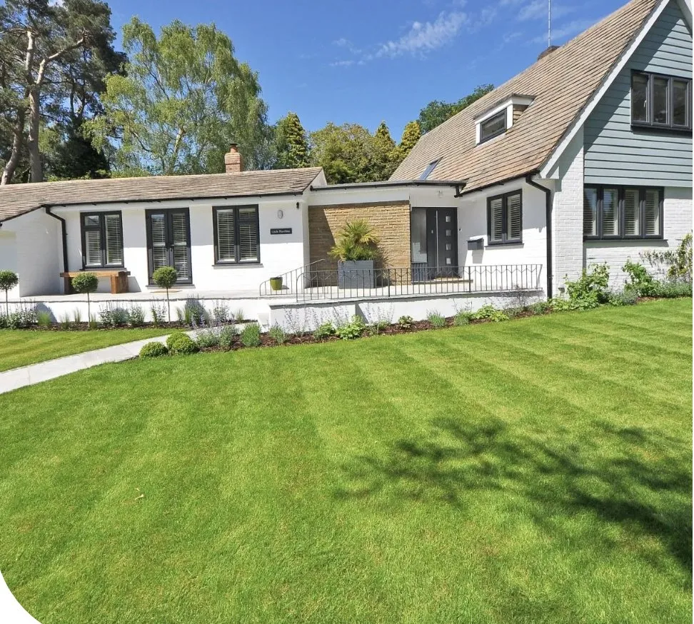 Reliable lawn mowing service experts serving Auburn, WA - ALG Landscaping