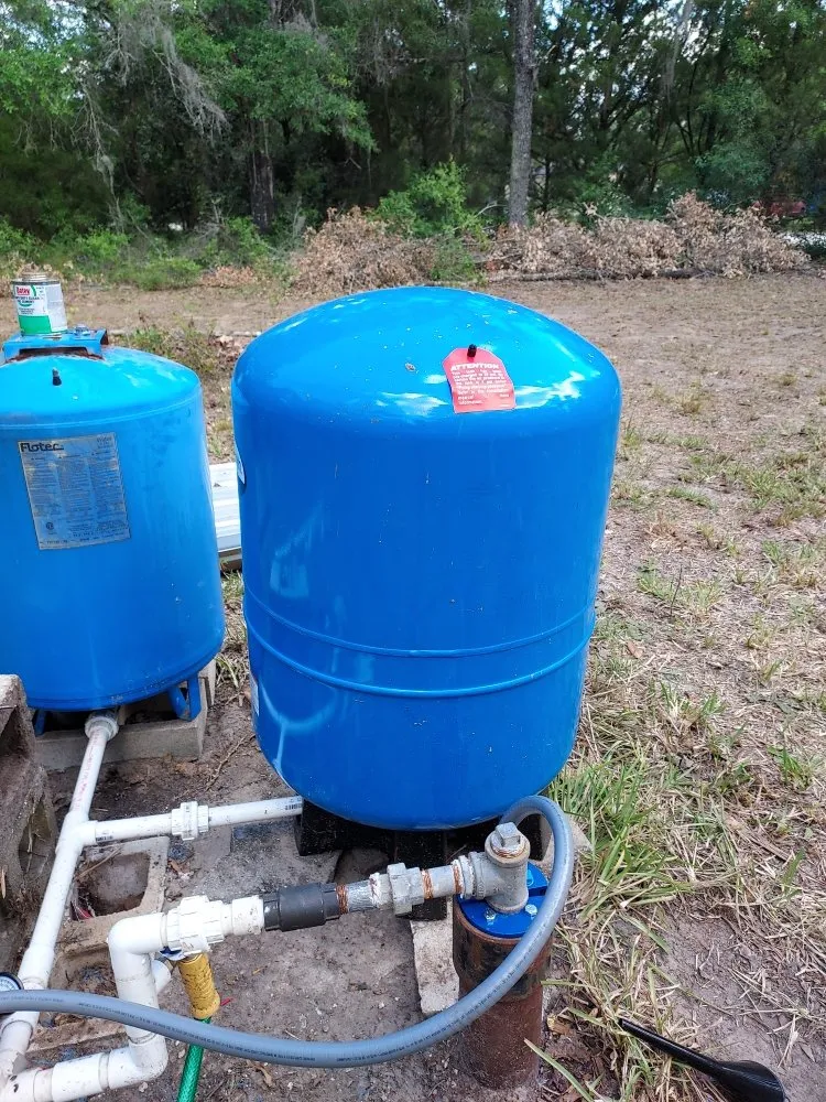 Trusted lawn mowing service in Williston, FL by Alger's Maintenance