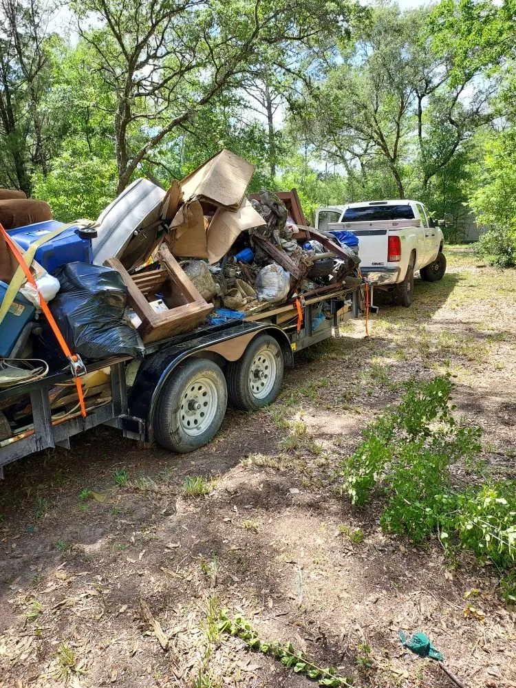 Affordable yard cleanup service for outdoor upgrades in Williston, FL by Alger's Maintenance