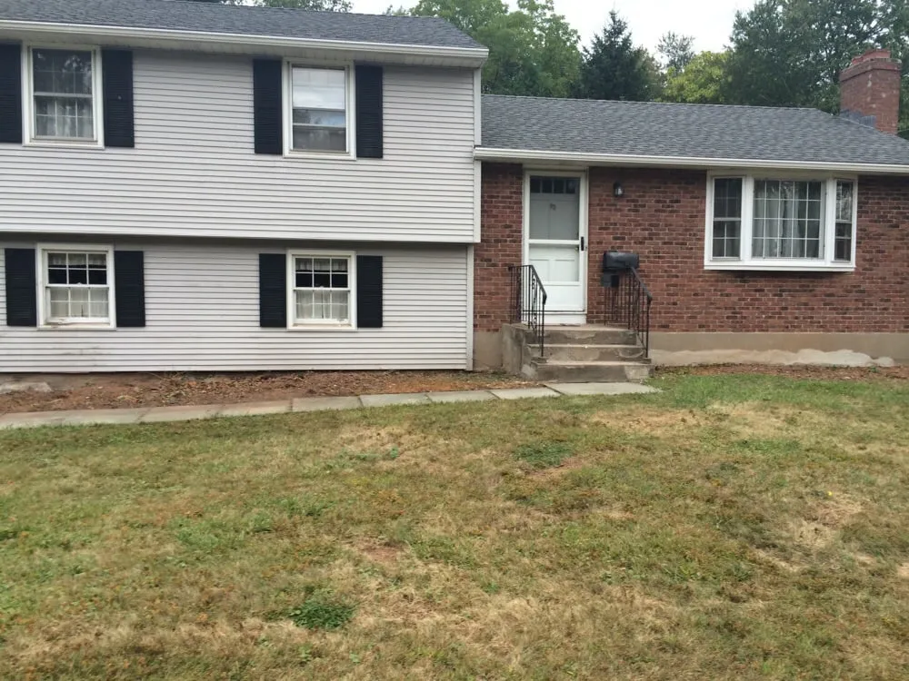 Reliable residential landscaping in Jewett City, CT by Algieres Landscaping