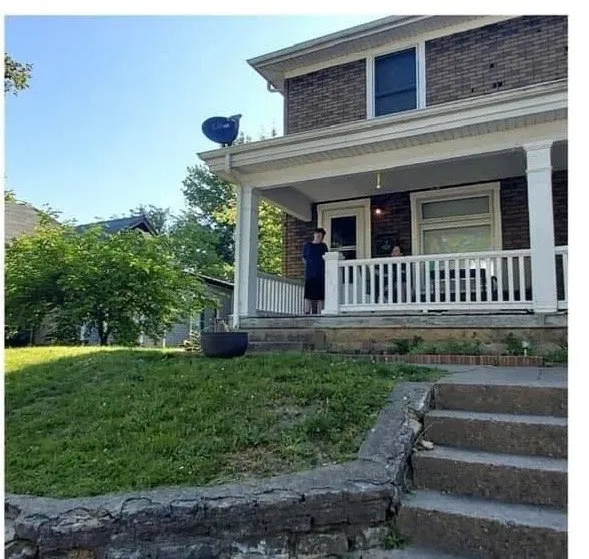 Local lawn care service for year-round maintenance in Valparaiso, IN by Alice Painting