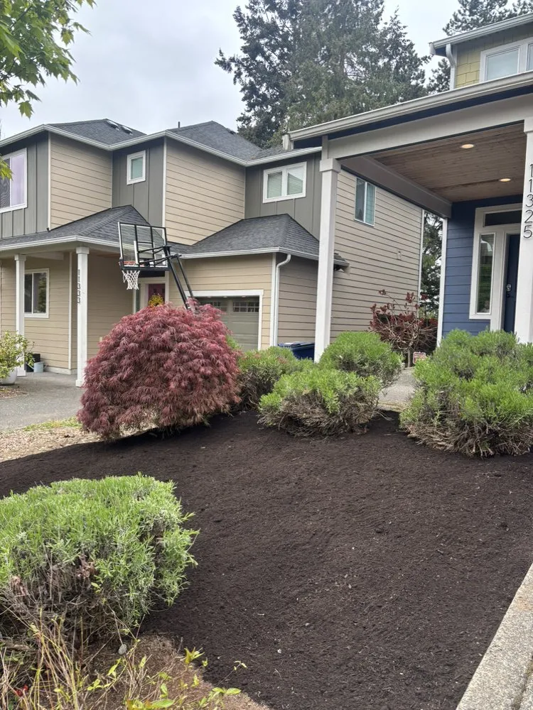 Trusted lawn mowing service experts serving Seattle, WA - Align Yard Care Services