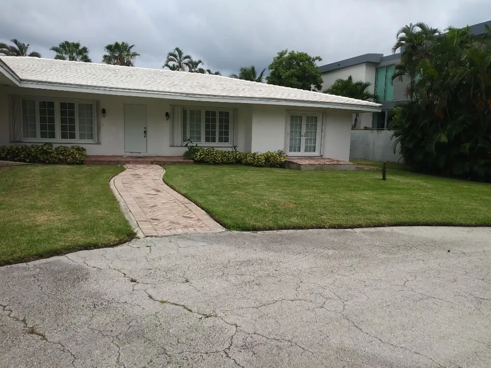 Trusted residential landscaping in North Lauderdale, FL - Alimayu Lawns