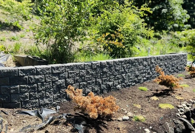 Top-rated outdoor landscaping in Auburn, WA by Alina's Construction