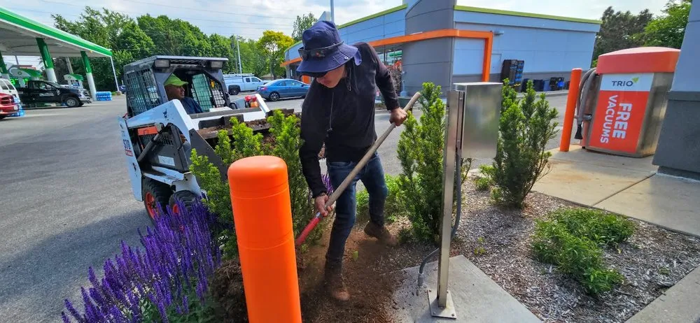 Affordable landscape design for residential properties in South Elgin, IL by Alina's Lawn Tree & Construction