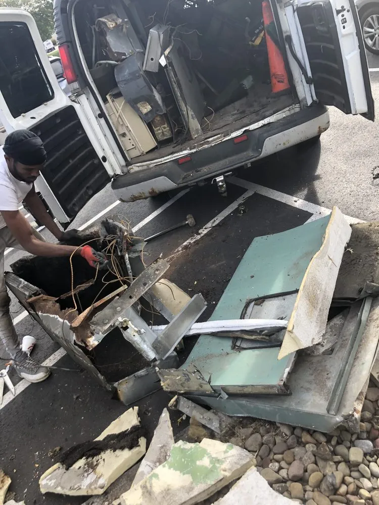 Affordable garden landscaping for residential properties in Cleveland, OH by All 4 Seasons Express