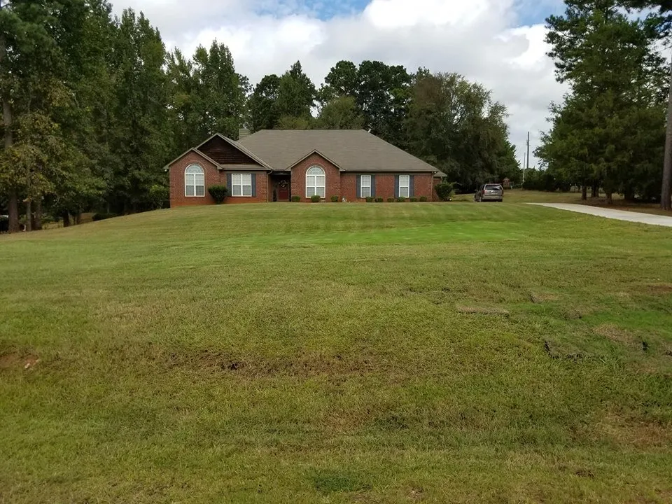 Affordable lawn mowing service in Columbus, GA by All About Grass