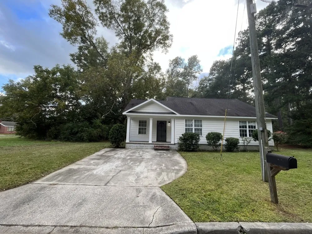 Affordable outdoor landscaping for homes across Savannah, GA - All About Lawncare