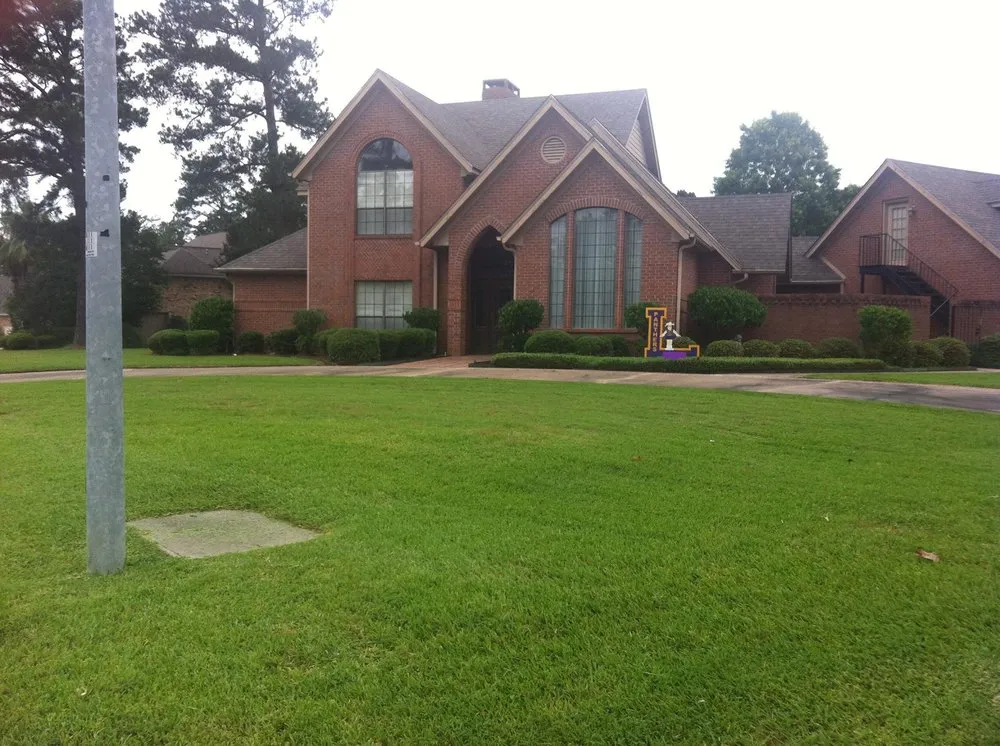 Custom residential landscaping experts serving Lufkin, TX - All About Lawns
