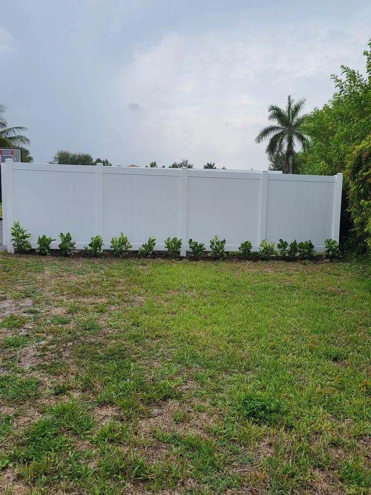 Top-rated landscaping services experts serving Boca Raton, FL - All About The Cut