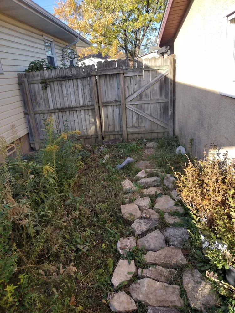 Custom lawn care service in Columbus, OH - All About The Cut