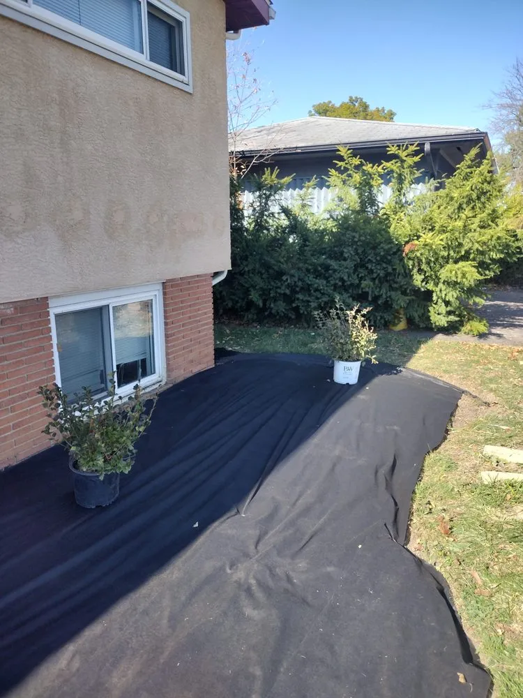 Expert lawn mowing service in Columbus, OH by All About The Cut