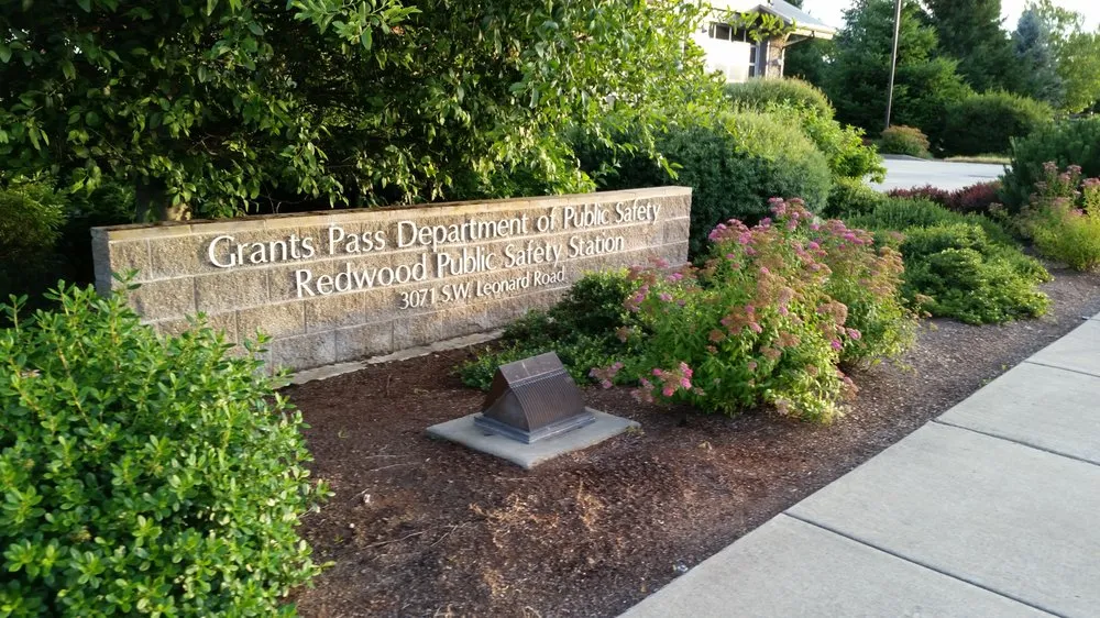 Top-rated landscaping services for year-round maintenance in Grants Pass, OR by All American City Landscaping