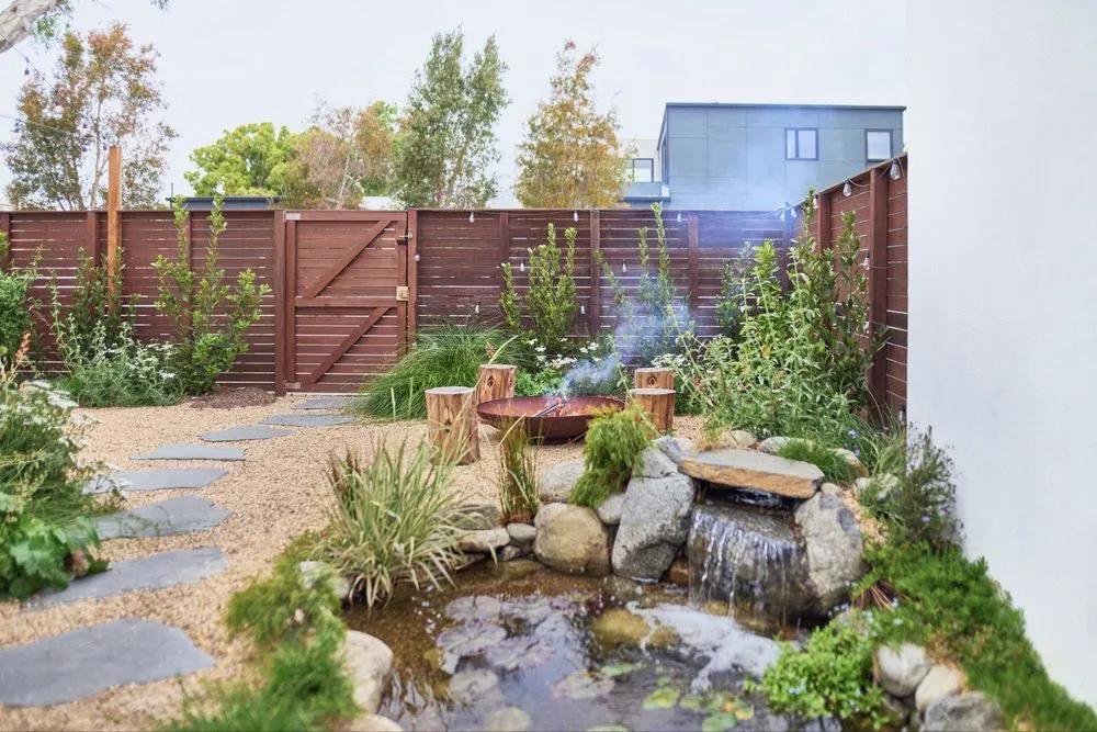 Professional lawn care service in Los Angeles, CA by All American Landscape