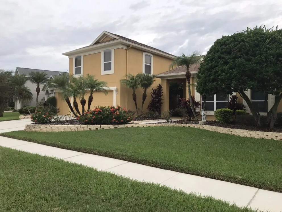 Reliable yard cleanup service experts serving Dover, FL - All American Lawn & Irrigation