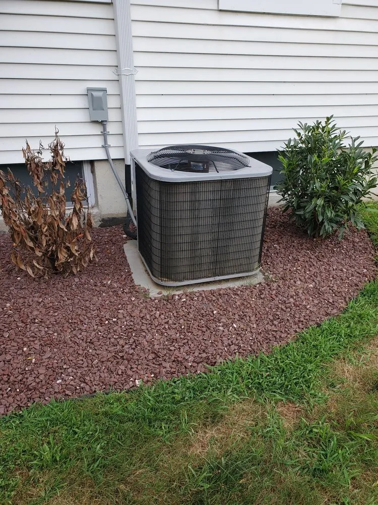 Top-rated yard maintenance experts serving Manalapan, NJ - All American Lawn, Landscape & Tree Service