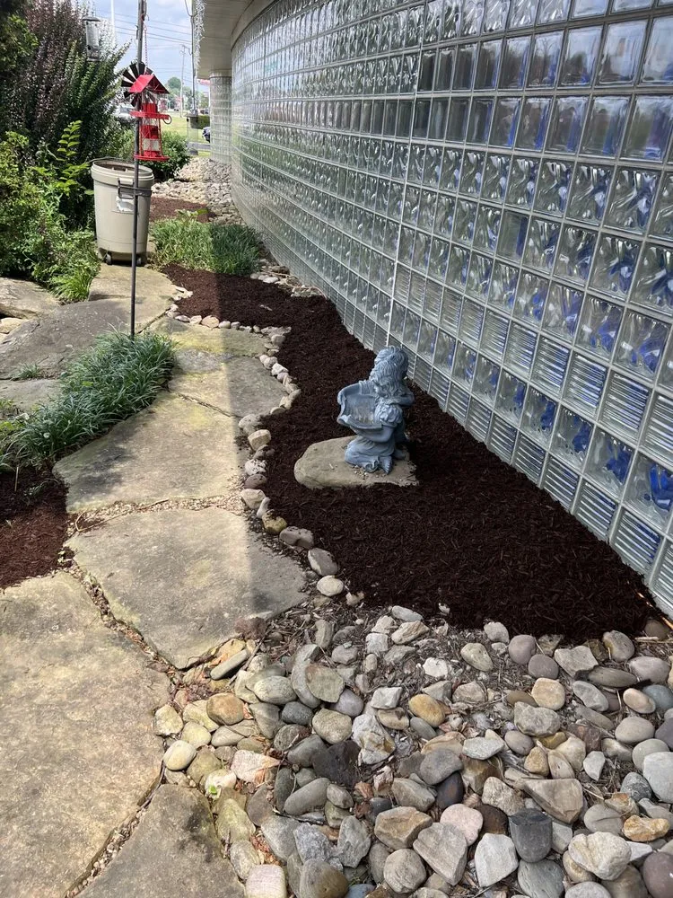 Reliable lawn mowing service with custom design in New Kensington, PA by All American Lawn Mowing