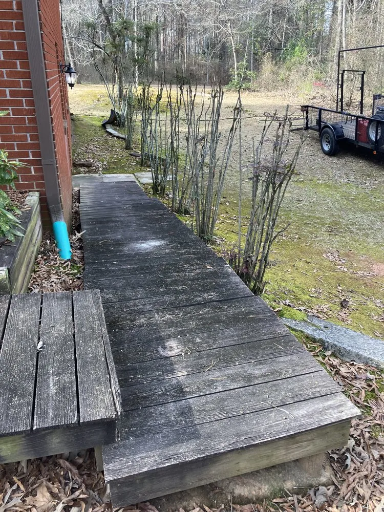 Top-rated lawn care service in Fayetteville, GA by All-American Lawn Solutions