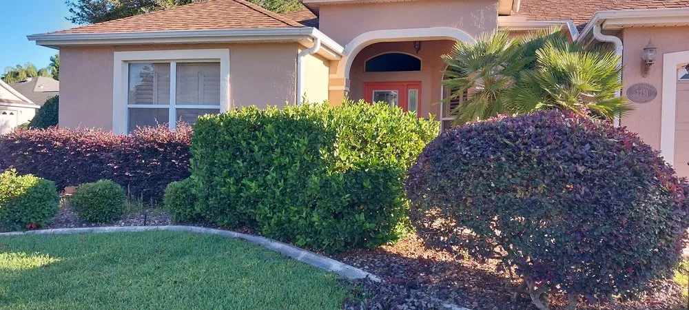 Custom landscape design in Ocklawaha, FL by All American Lawnscaping