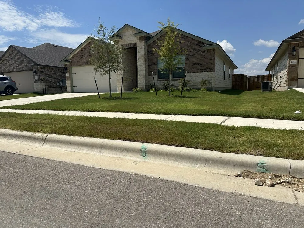 Affordable residential landscaping experts serving Harker Heights, TX - All American Tree Landscape and Lawn Service