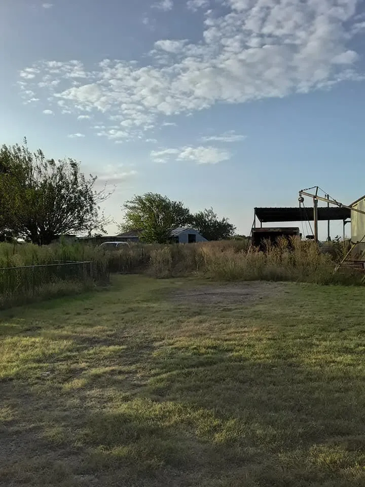 Custom landscaping services experts serving Gatesville, TX - All American Wood & Landscape