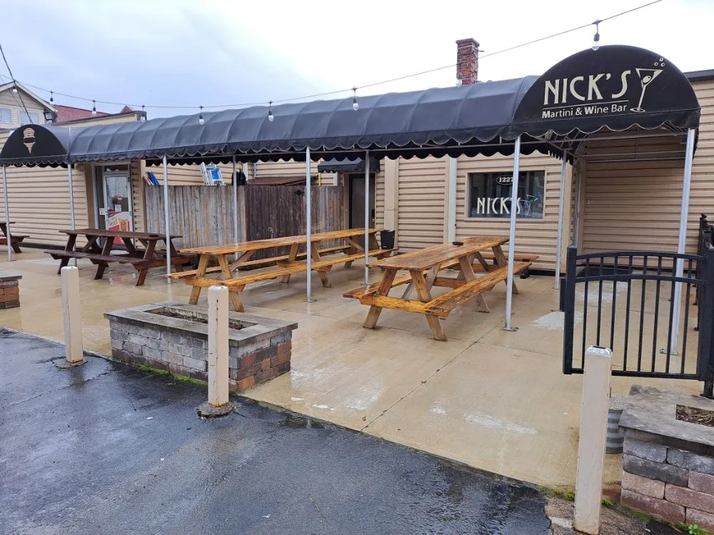 Expert lawn care service with custom design across Fort Wayne, IN - All Around Detailing Services