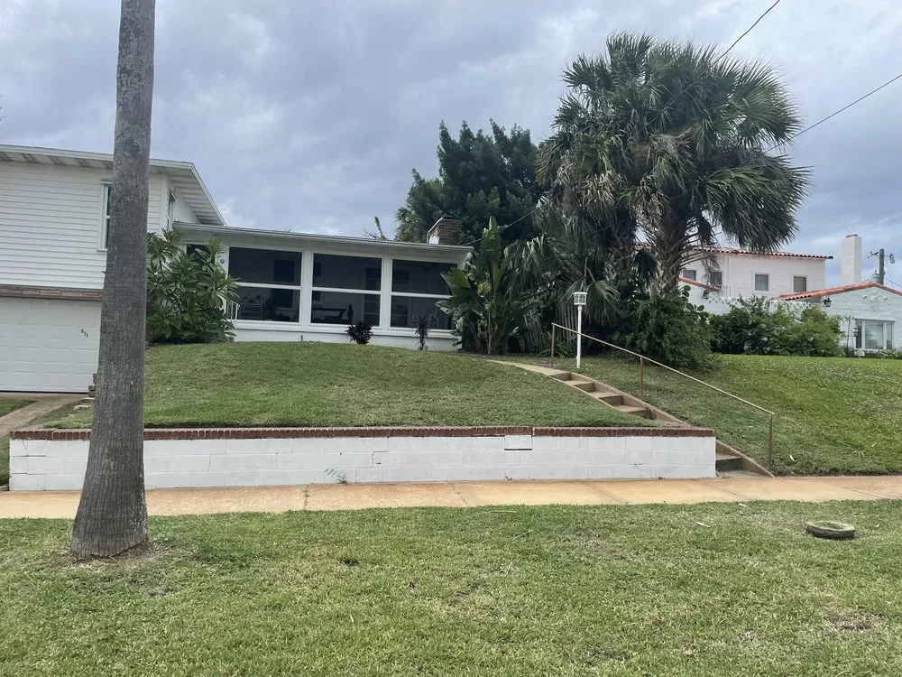 Professional outdoor landscaping experts serving Daytona Beach, FL - All Around Earth Care