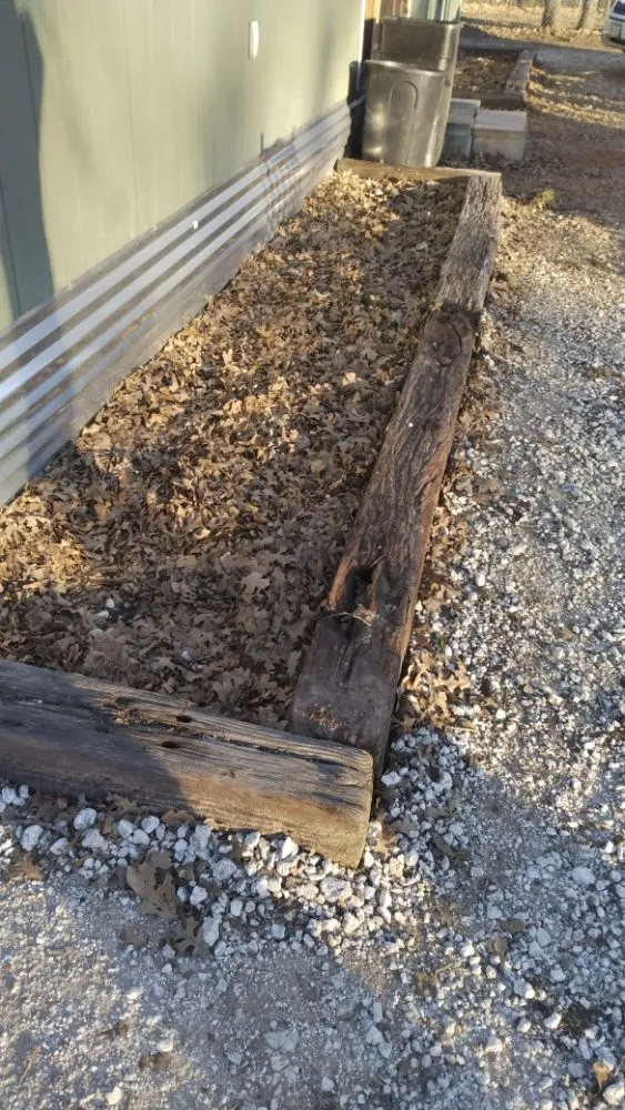 Professional garden landscaping in Dawson, TX by All Around Family Services