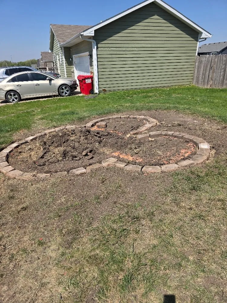 Affordable lawn mowing service for beautiful yards across Sioux Falls, SD - All Around Handyman