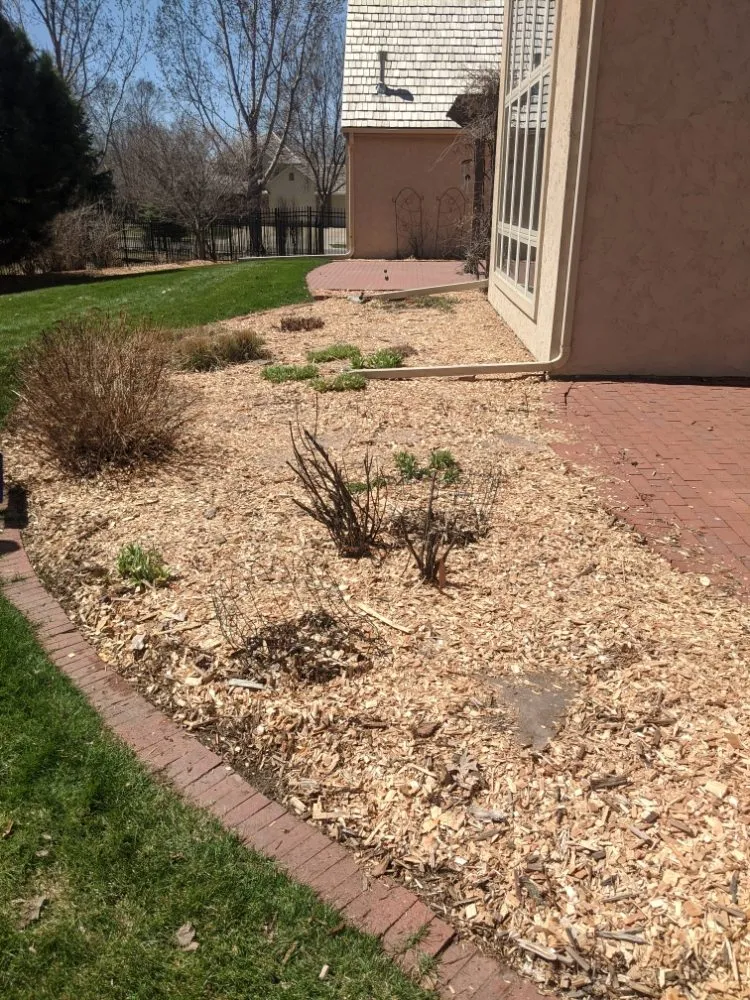 Expert outdoor landscaping experts serving Sioux Falls, SD - All Around Handyman