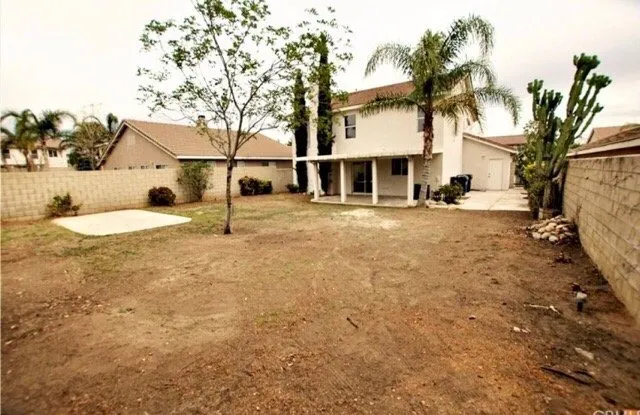 Reliable landscape design experts serving Bloomington, CA - All Around Landscape