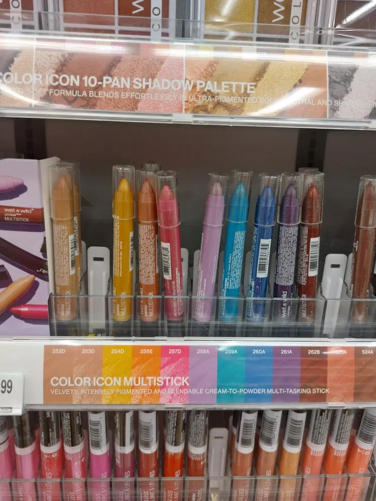 Custom outdoor landscaping for year-round maintenance across Fort Wayne, IN - All Around Services