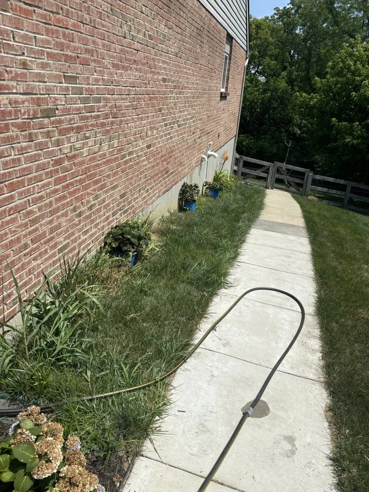 Professional lawn mowing service experts serving Cincinnati, OH - All Around the House Home Services