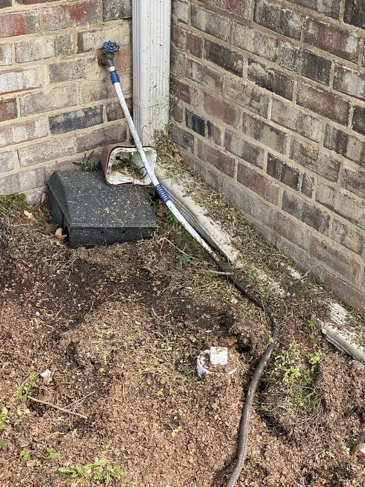 Professional garden landscaping experts serving Northport, AL - All Around the House Landscaping