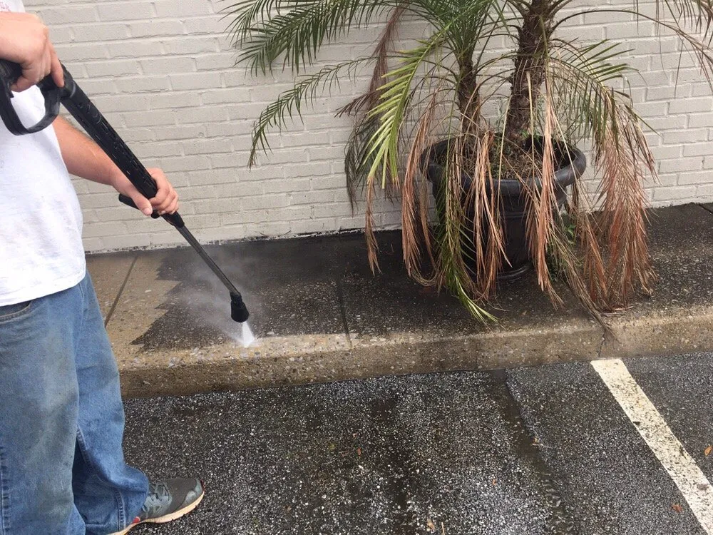 Top-rated yard cleanup service for residential properties across Northport, AL - All Around the House Landscaping