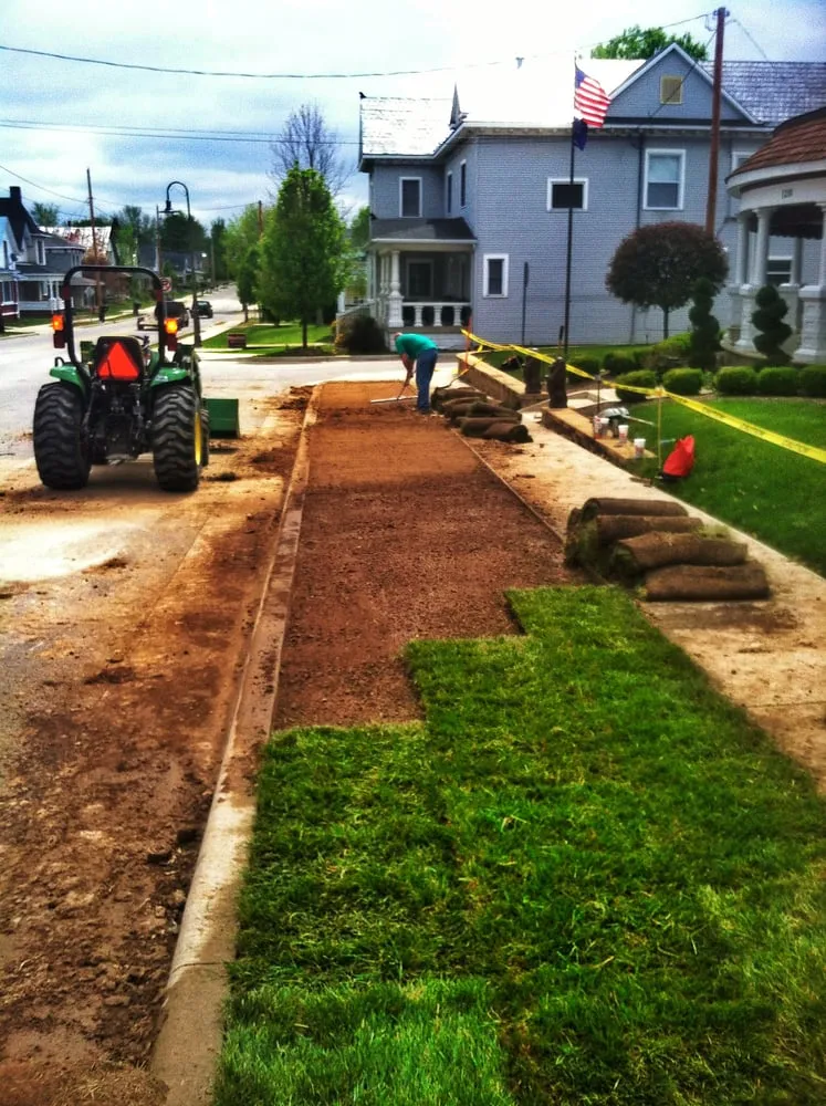 Professional landscaping services in Union City, IN - All Brothers Lawn Squad
