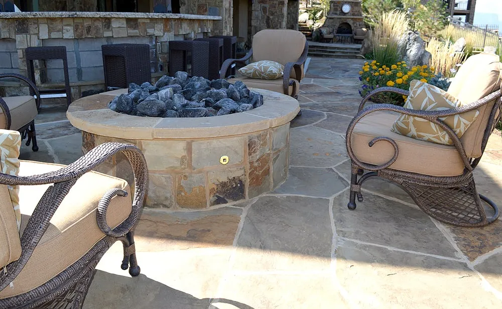 Professional lawn mowing service in Aurora, CO - All Budget Landscaping