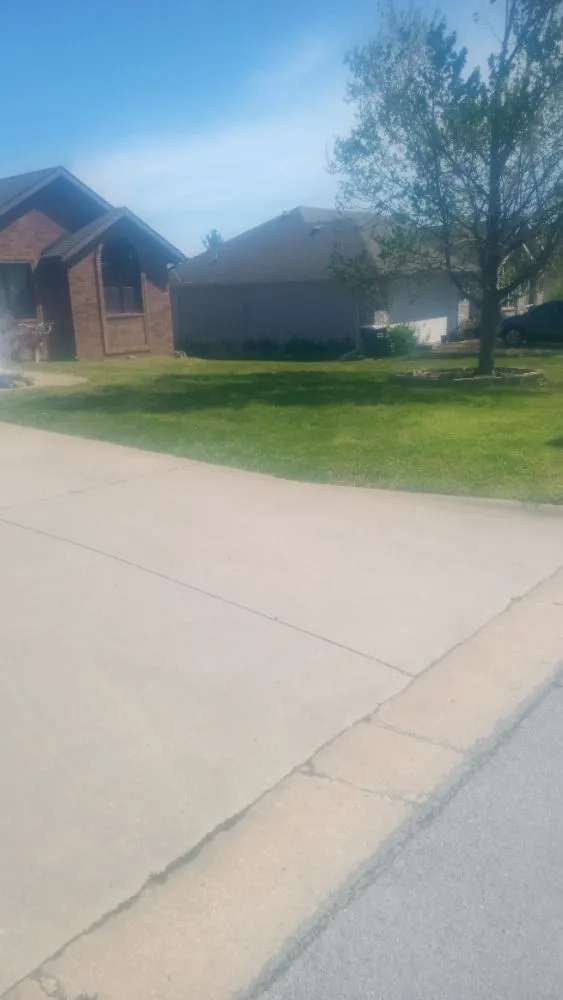 Affordable outdoor landscaping experts serving Springfield, MO - All Care Lawn Pro